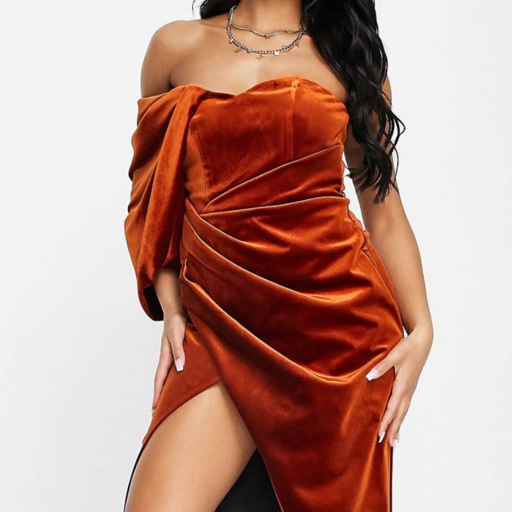 ASOS DESIGN Balloon Sleeve One Shoulder Velvet Midi Dress in Rust